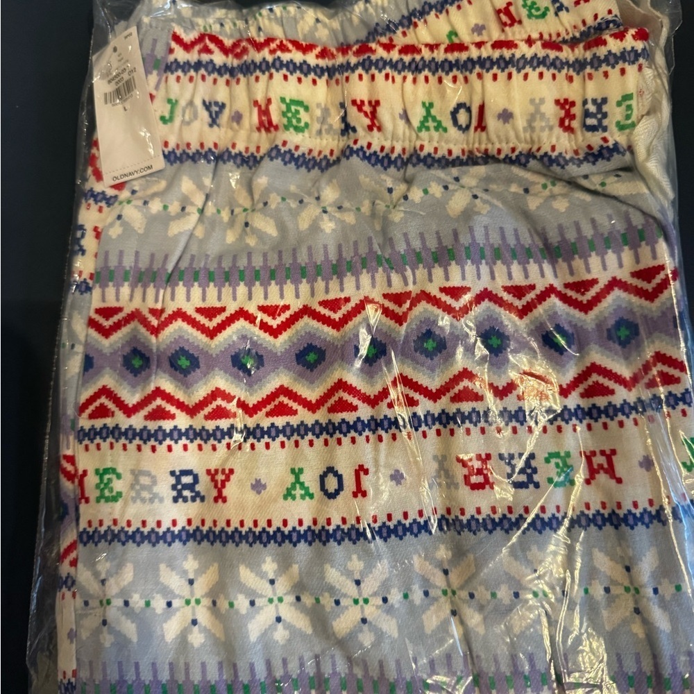 🥳Old Navy Flannel PJ Joggers NWT - Picture 5 of 5